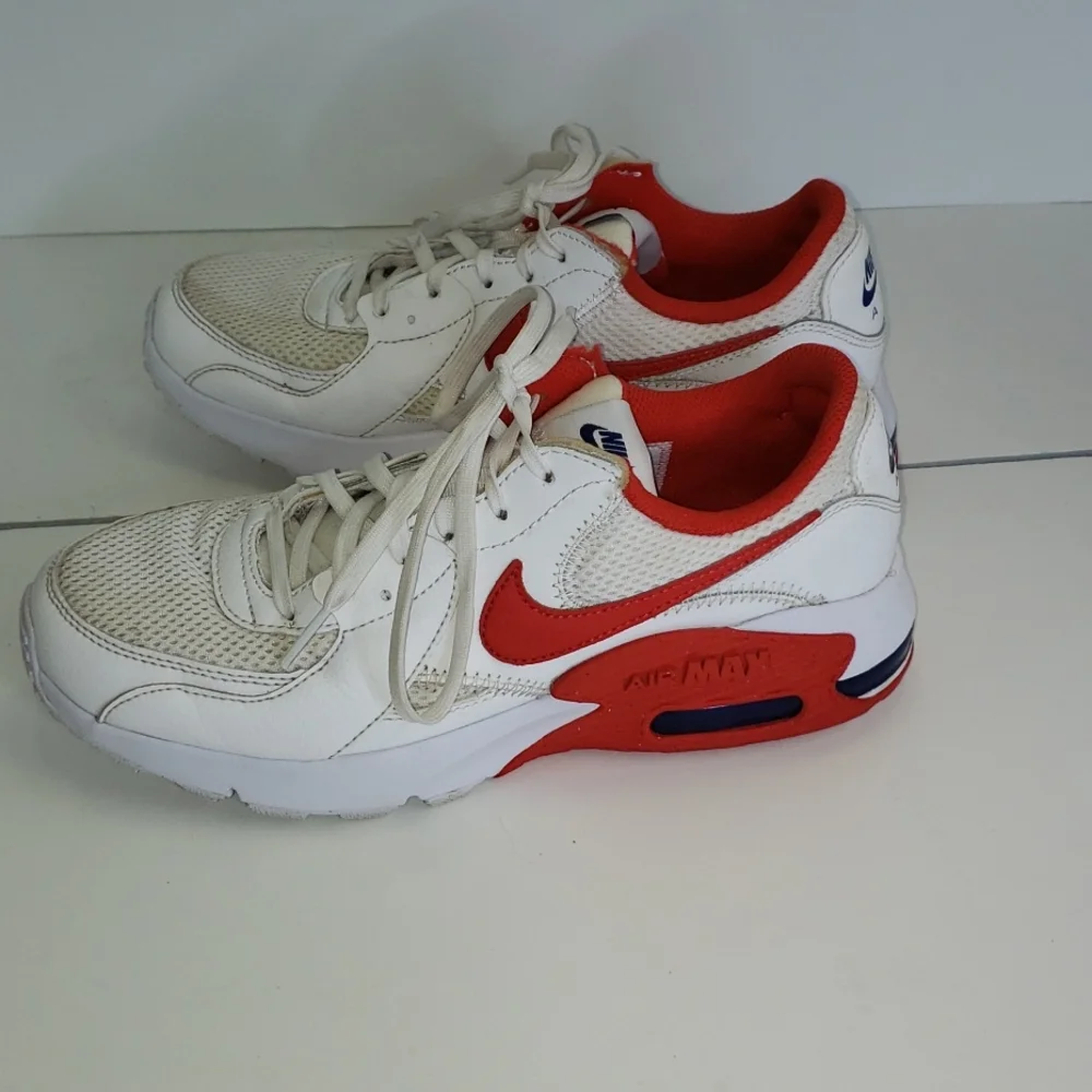 Nike Air Tennie Shoes Size 7 - Picture 3 of 11